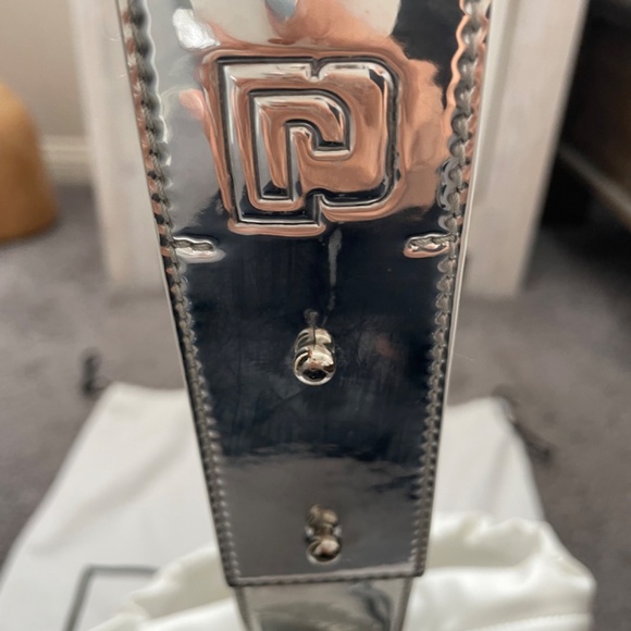 PACO RABANNE Silver Metallic Mirror Cage Faux Leather Large Bucket Bag - Picture 4 of 15